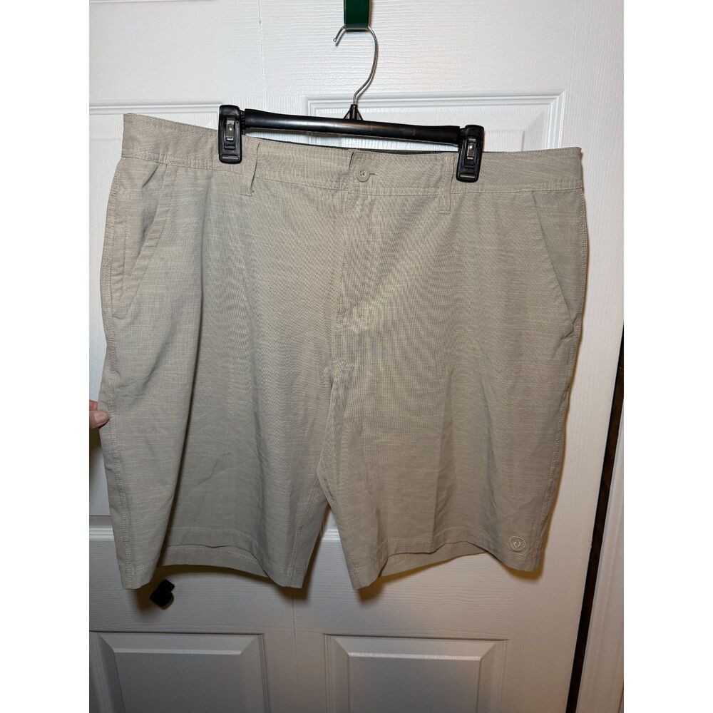 Hang Ten Men's Khaki Casual Flat Front Shorts Size 40 Lightweight